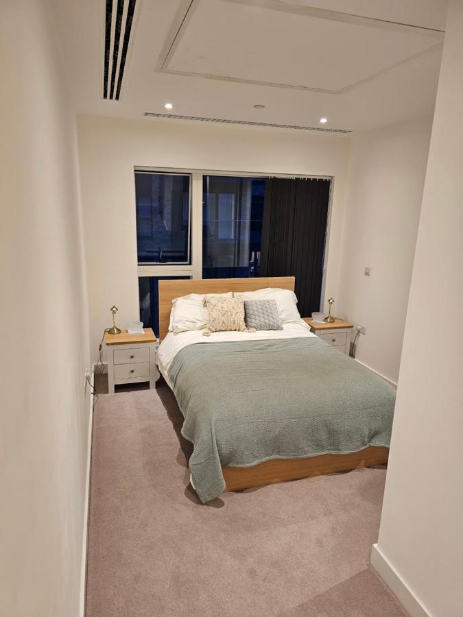 Santina Apartments Кройдон Экстерьер фото