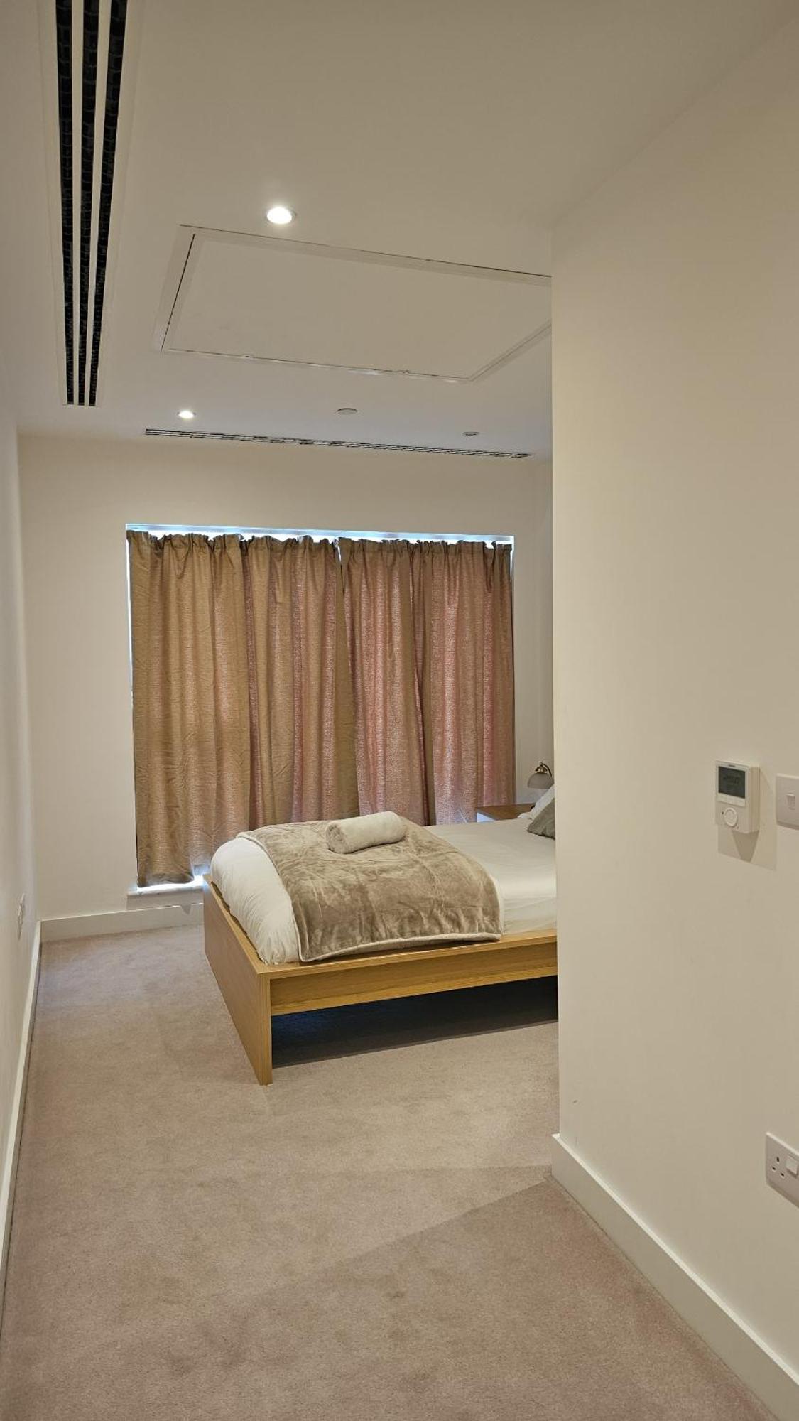 Santina Apartments Кройдон Экстерьер фото
